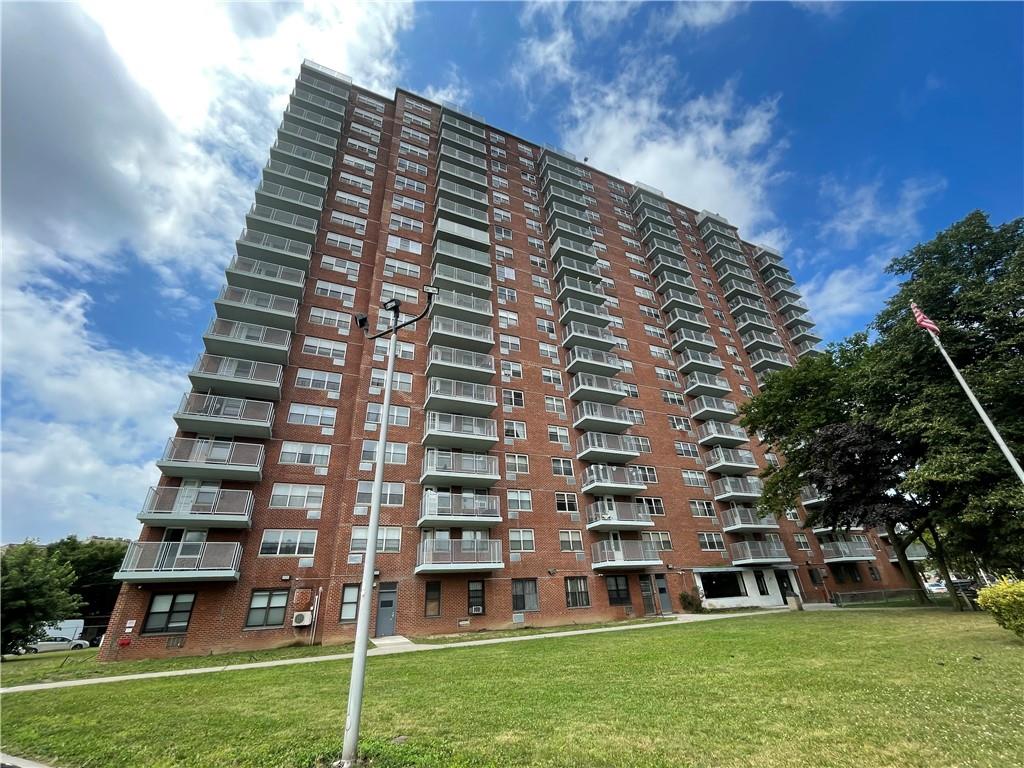 2483 16th Street #2J, Brooklyn, New York image 1
