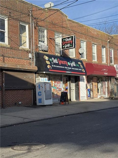 Multifamily For Sale - 184-13 140th Avenue<br/> Springfield Gardens, NY 11413