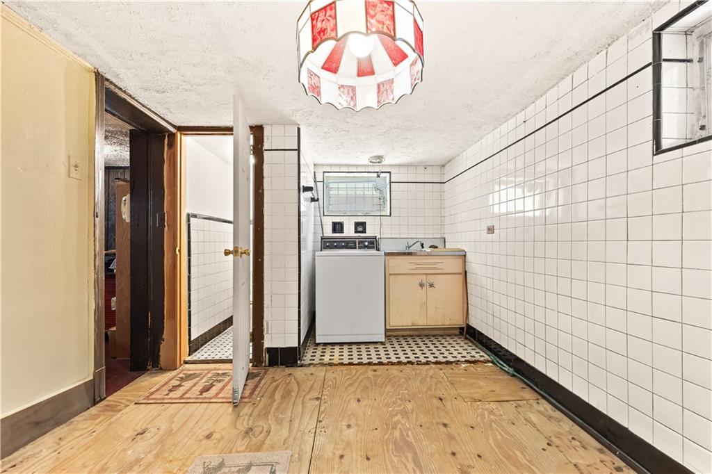 2039 5th Street, Brooklyn, New York image 22