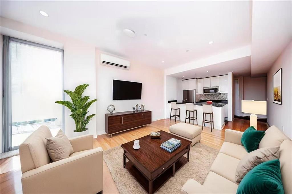 70-09 45th Avenue #8C, Woodside, New York image 3