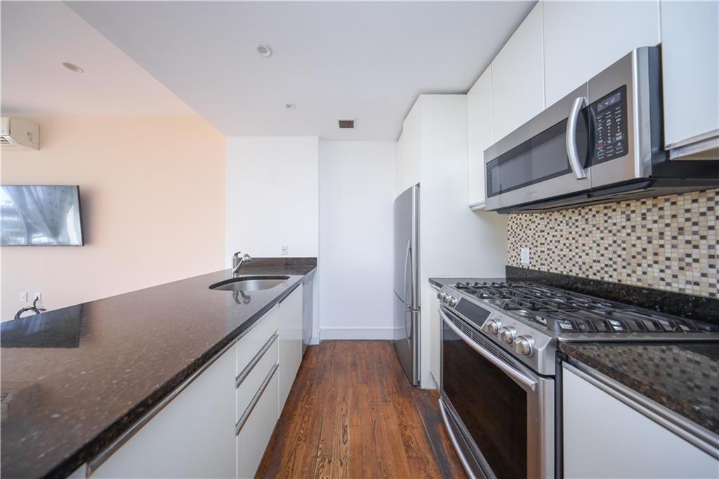 70-09 45th Avenue #8C, Woodside, New York image 10