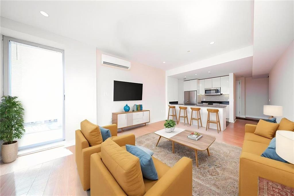 70-09 45th Avenue #8C, Woodside, New York image 4