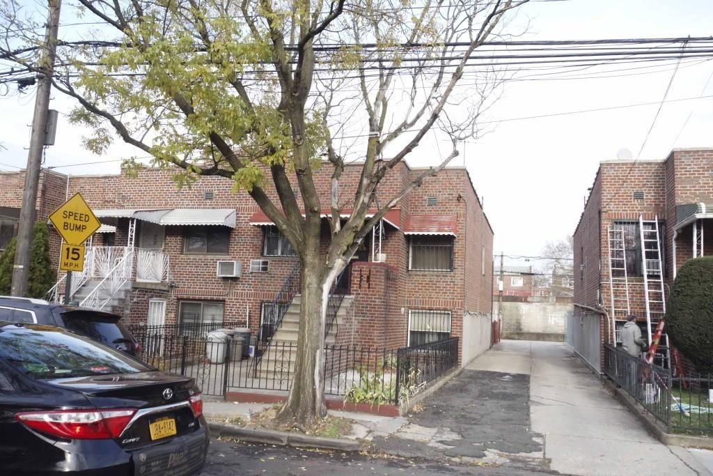 Photo of 721 94th Street, Brooklyn, NY 11236 (MLS # 497341)