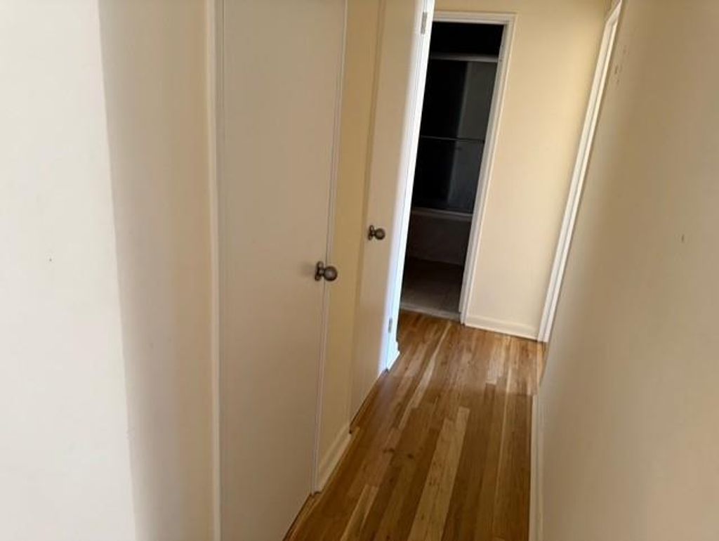 Photo of 2546 13th Street #F7, Brooklyn, NY 11235 (MLS # 496952)