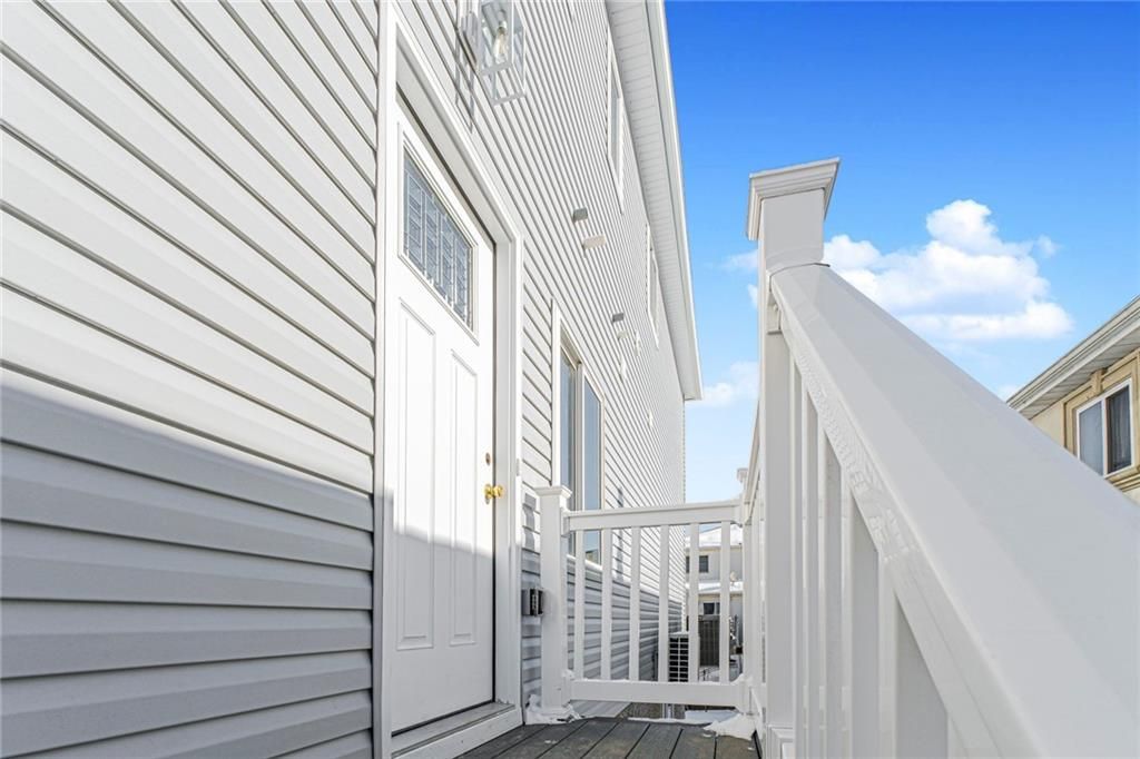 Photo of 435 Brighton Street, Staten Island, NY 10307 (MLS # 499575)