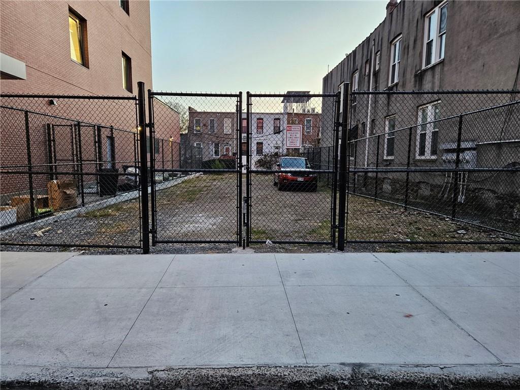 465 Cleveland Street, Brooklyn, New York image 1