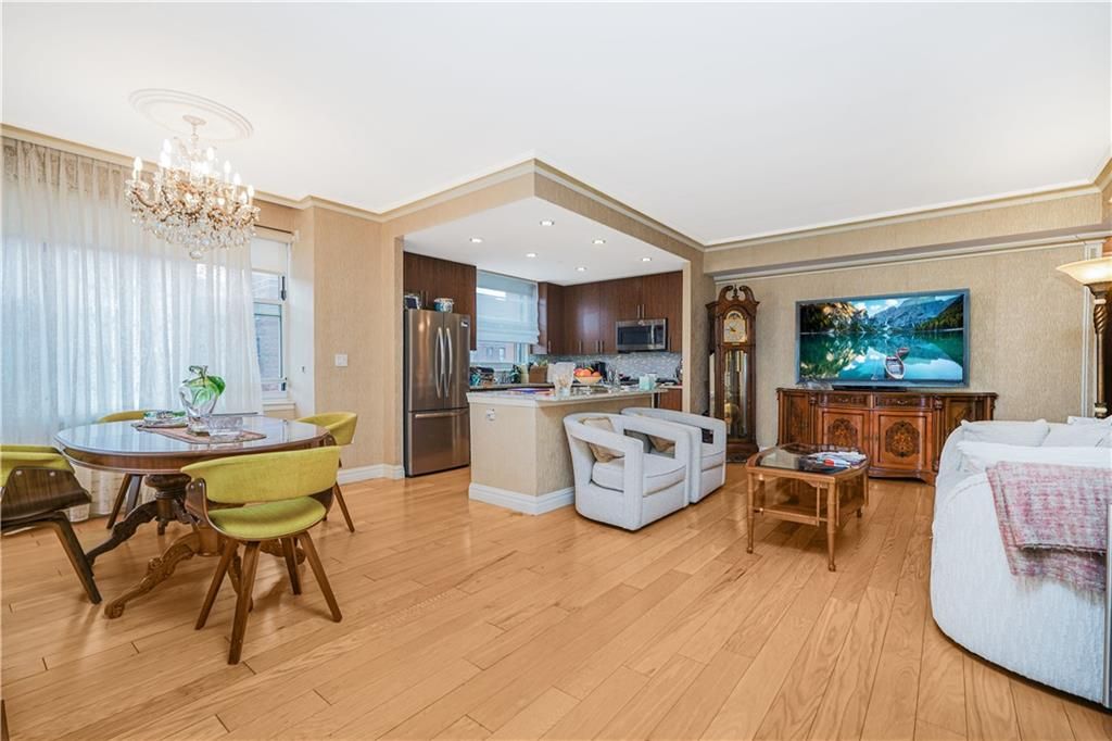 Photo of 50 Oceana Drive #4B, Brooklyn, NY 11235 (MLS # 499145)