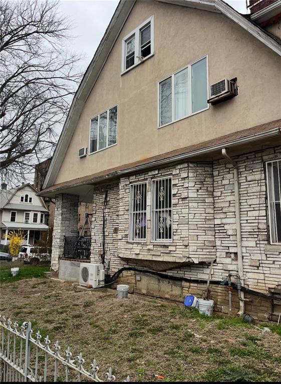 504 Beverley Road, Brooklyn, New York image 4