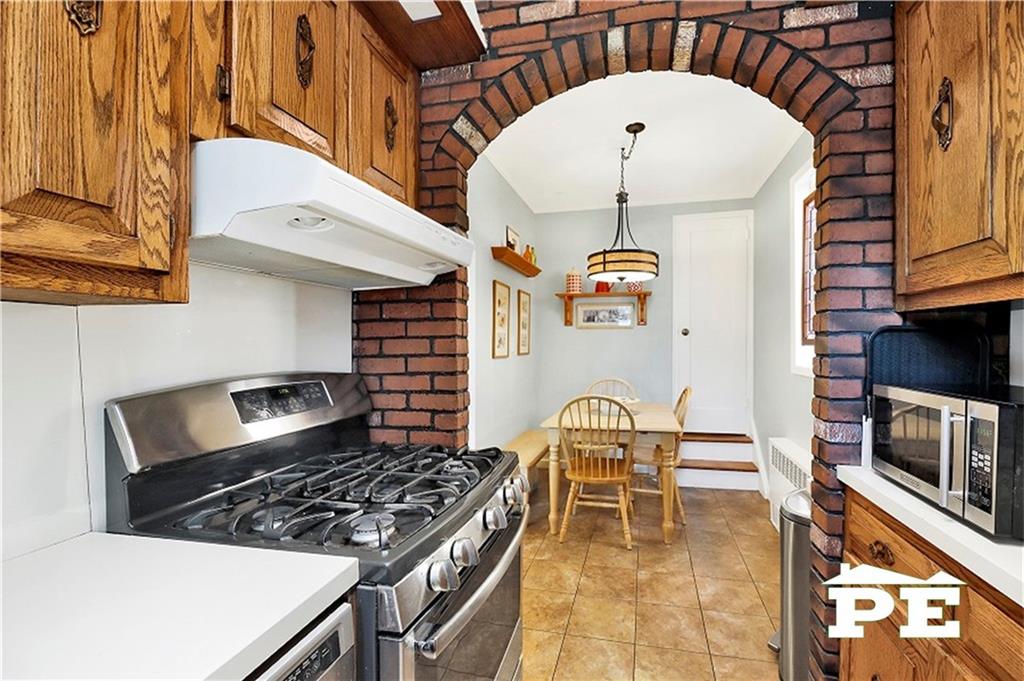 2143 28th Street, Brooklyn, New York image 19