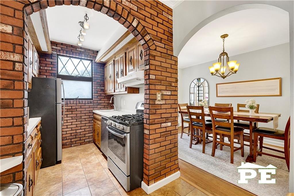 2143 28th Street, Brooklyn, New York image 17