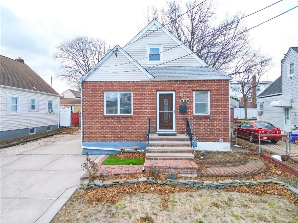 Photo of 138 Ormonde Boulevard, Valley Stream, NY 11580 (MLS # 498276)