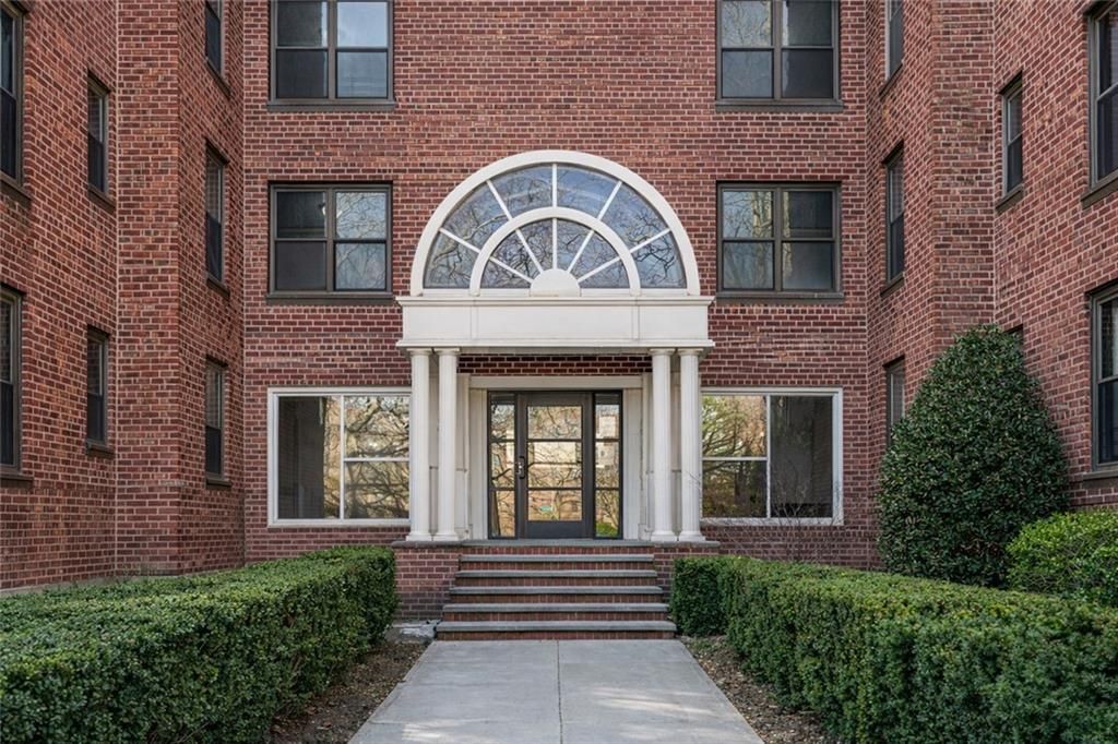 Photo of 2190 Brigham Street #5C, Brooklyn, NY 11229 (MLS # 500277)