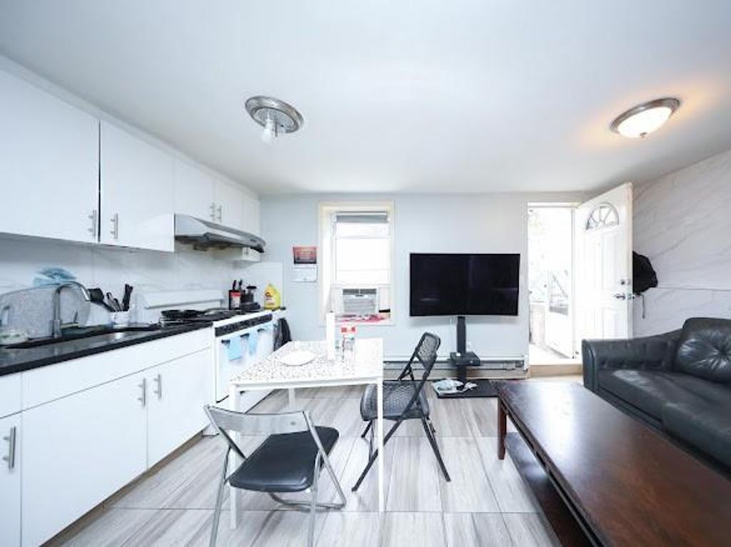 Photo of 203 Gelston Avenue, Brooklyn, NY 11209 (MLS # 500301)