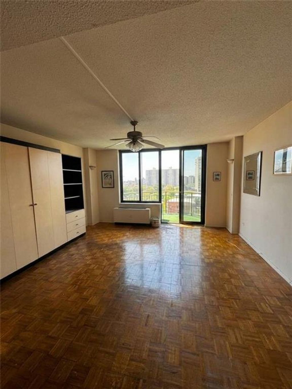 Photo of 3111 Ocean Parkway #12F, Brooklyn, NY 11235 (MLS # 501652)