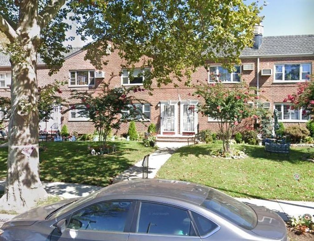Photo of 1049 Shore Parkway #2B, Brooklyn, NY 11228 (MLS # 495832)