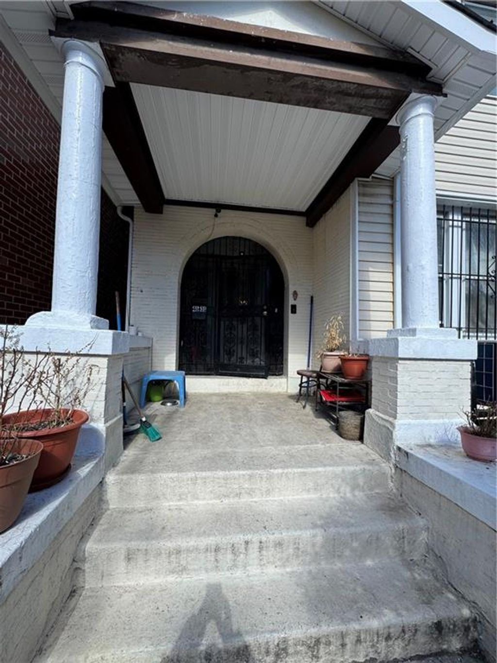 Photo of 4131 Hampton Street, Elmhurst, NY 11373 (MLS # 499660)