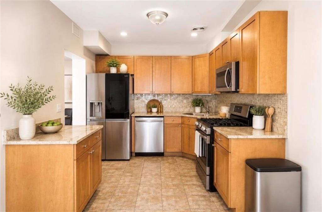 Photo of 1467 Royce Street #3L, Brooklyn, NY 11234 (MLS # 503560)