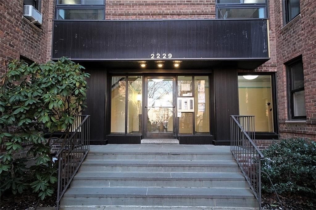 Photo of 2229 Knapp Street #4E, Brooklyn, NY 11229 (MLS # 481245)