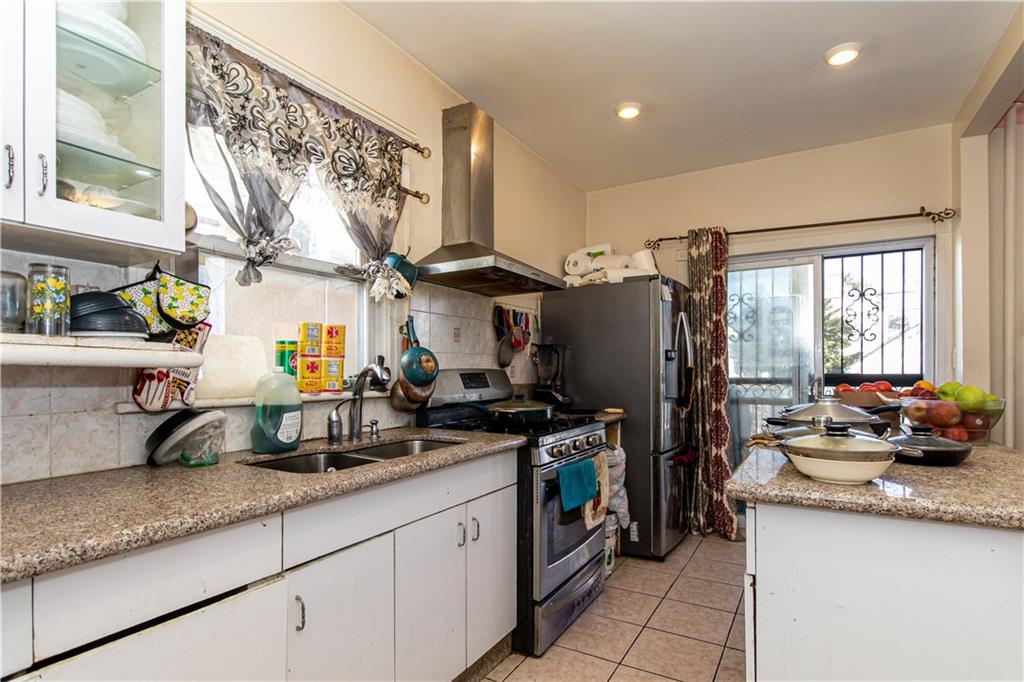 1667 51st Street, Brooklyn, New York image 18
