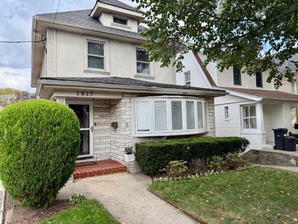 Photo of 1817 Madison Place, Brooklyn, NY 11229 (MLS # 496417)