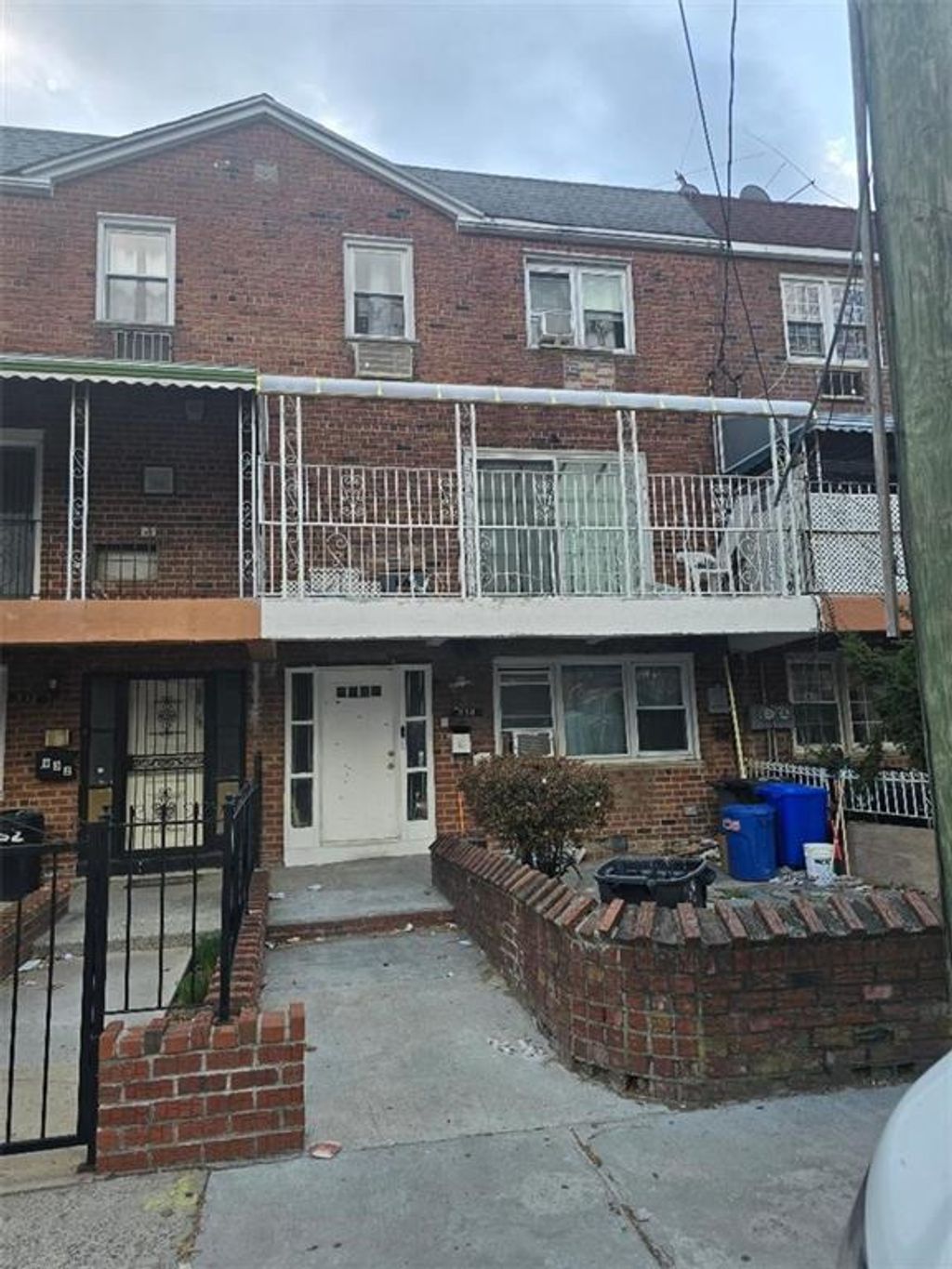 Photo of 930 83rd Street, Brooklyn, NY 11236 (MLS # 500119)