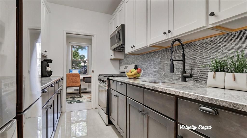 Photo of 1560 18th Street #3D, Brooklyn, NY 11230 (MLS # 493773)