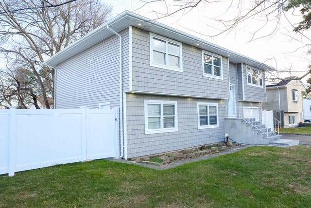 Photo of 75 Fillmore Avenue, Deer Park, NY 11729 (MLS # 502522)