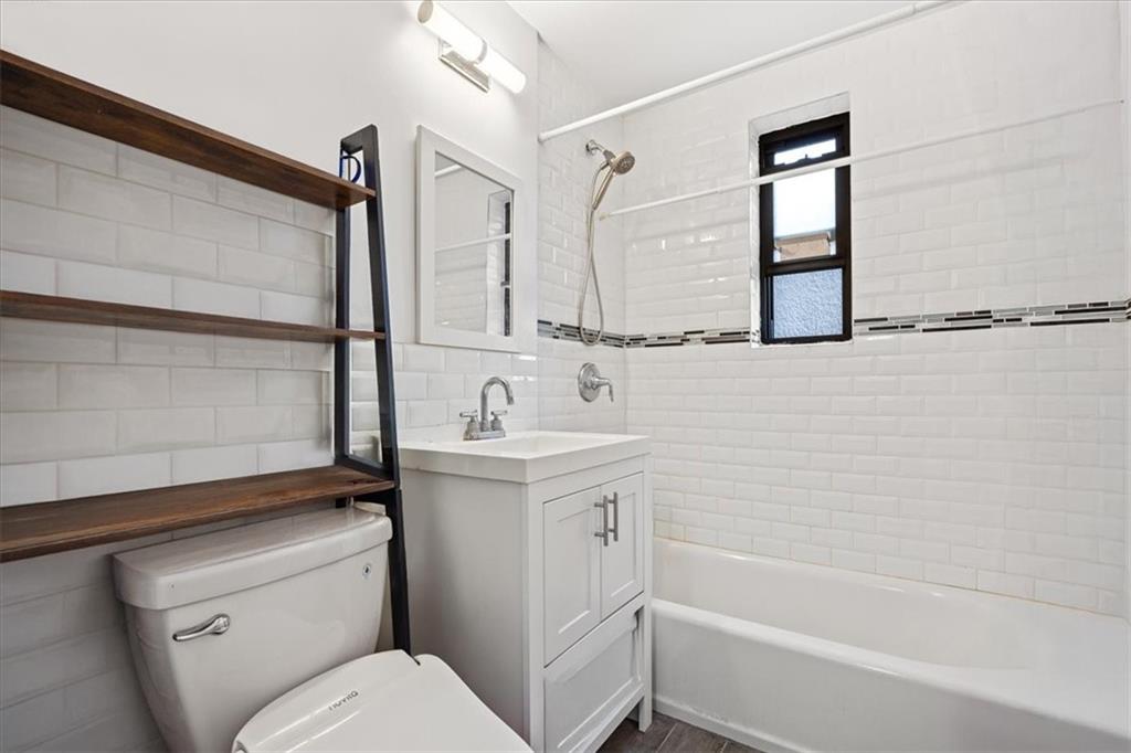 9040 Fort Hamilton Parkway #2I, Brooklyn, New York image 9