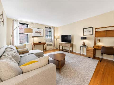 Homes For Sale - 302 96th Street #4G<br/> Brooklyn, NY 11209
