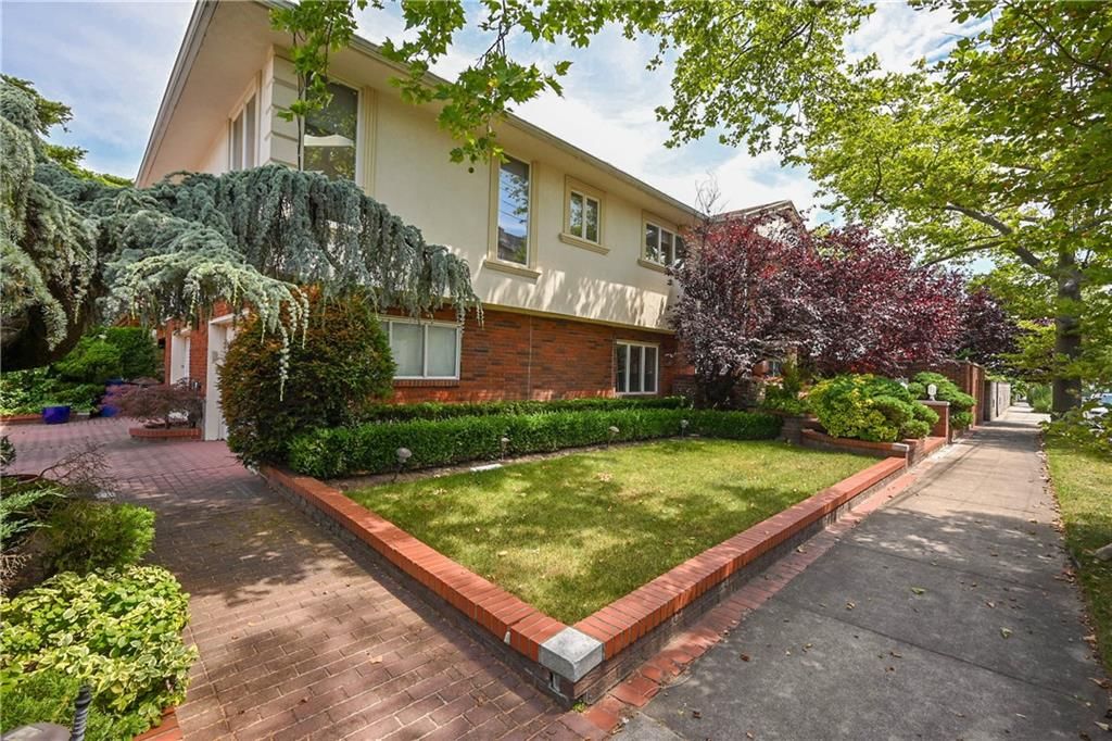 Photo of 29 Kansas Place, Brooklyn, NY 11234 (MLS # 499827)