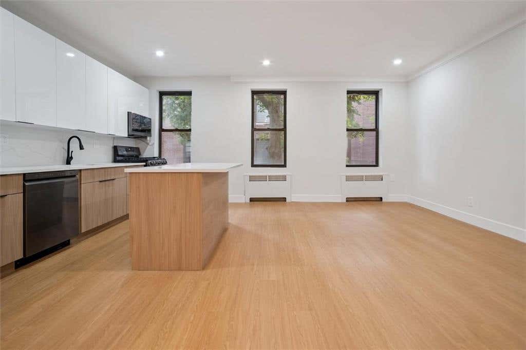 Photo of 20 93rd Street #2B, Brooklyn, NY 11209 (MLS # 503570)