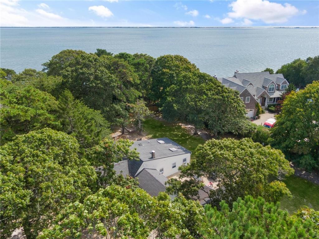 16 Lynn Court, Hampton Bays, New York image 31