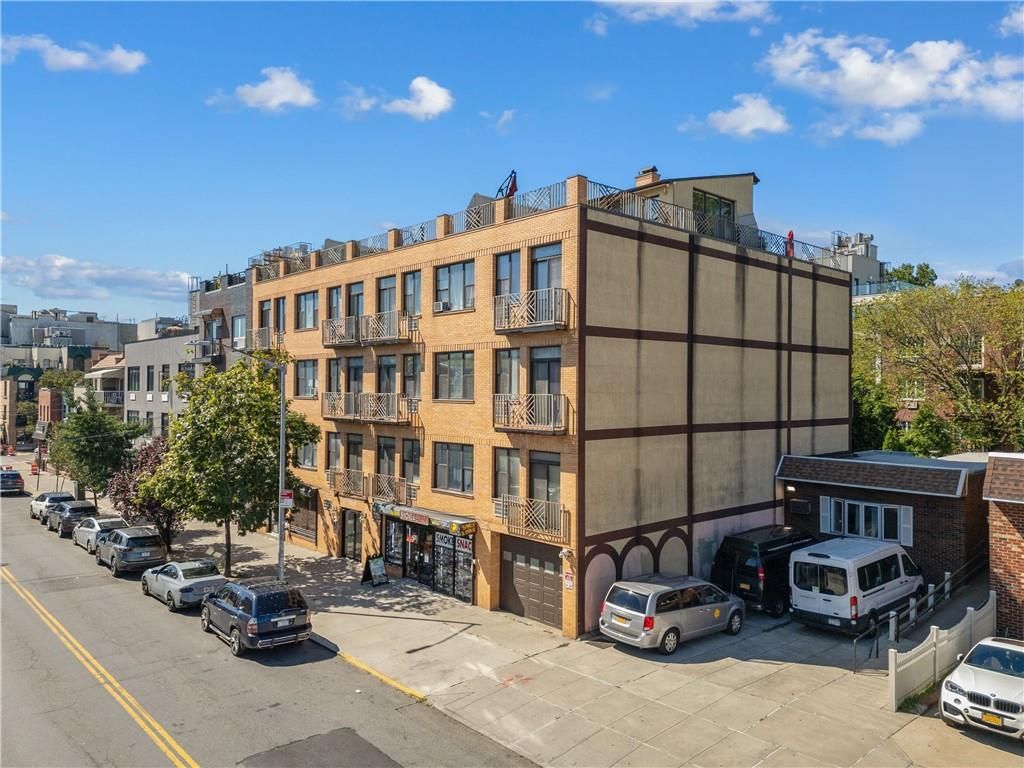 Photo of 99 Kingsland Avenue #307, Brooklyn, NY 11222 (MLS # 496326)