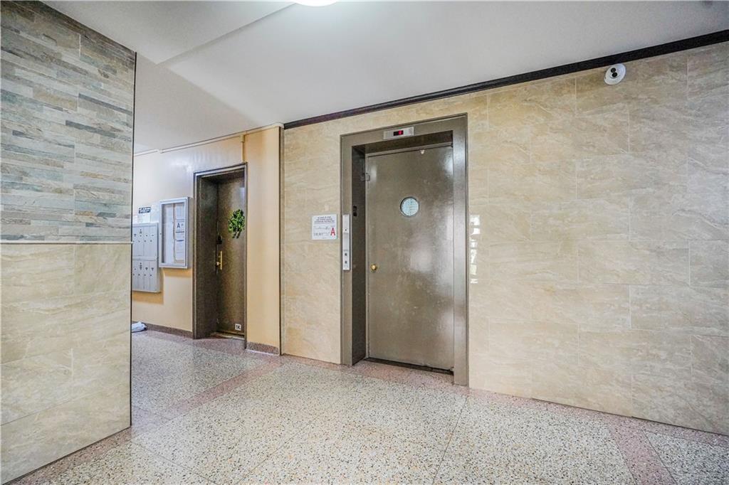 2569 2nd Street #4G, Brooklyn, New York image 3