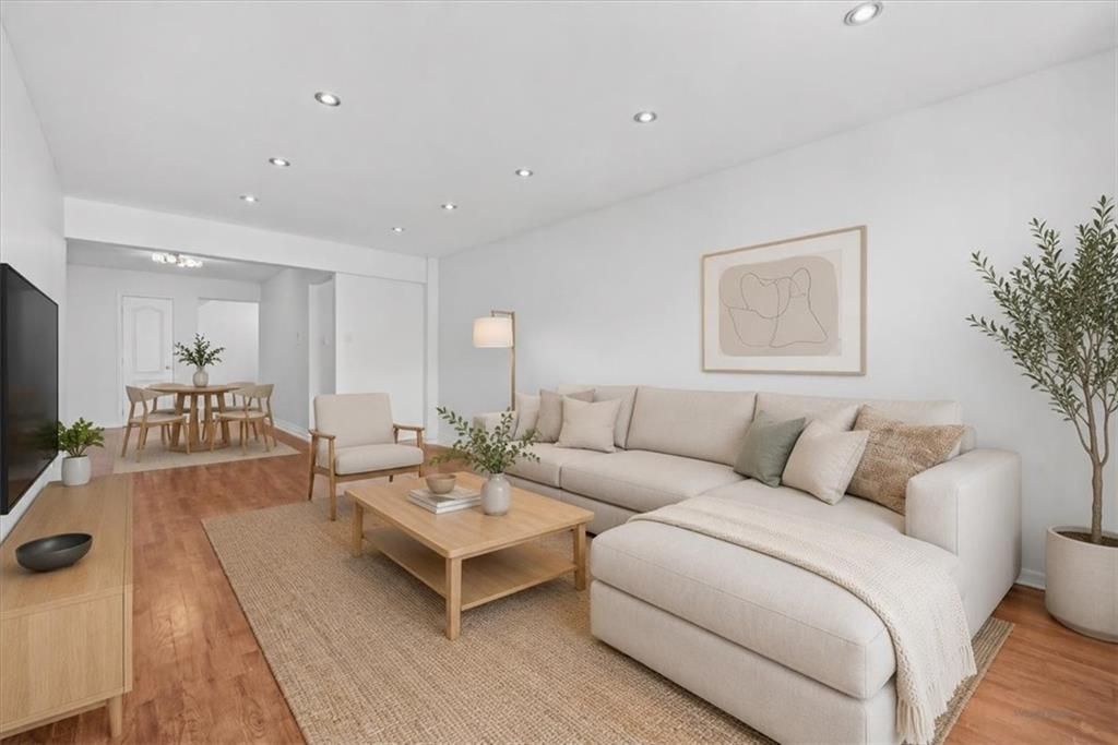 Photo of 2626 Homecrest Avenue #6T, Brooklyn, NY 11235 (MLS # 501924)