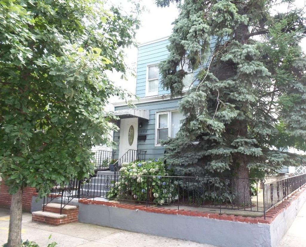 Photo of 1048 98th Street, Brooklyn, NY 11236 (MLS # 495059)