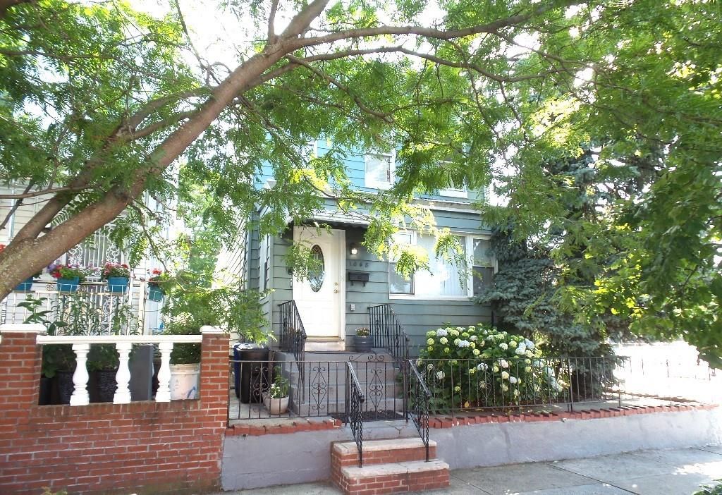 Photo of 1048 98th Street, Brooklyn, NY 11236 (MLS # 495059)