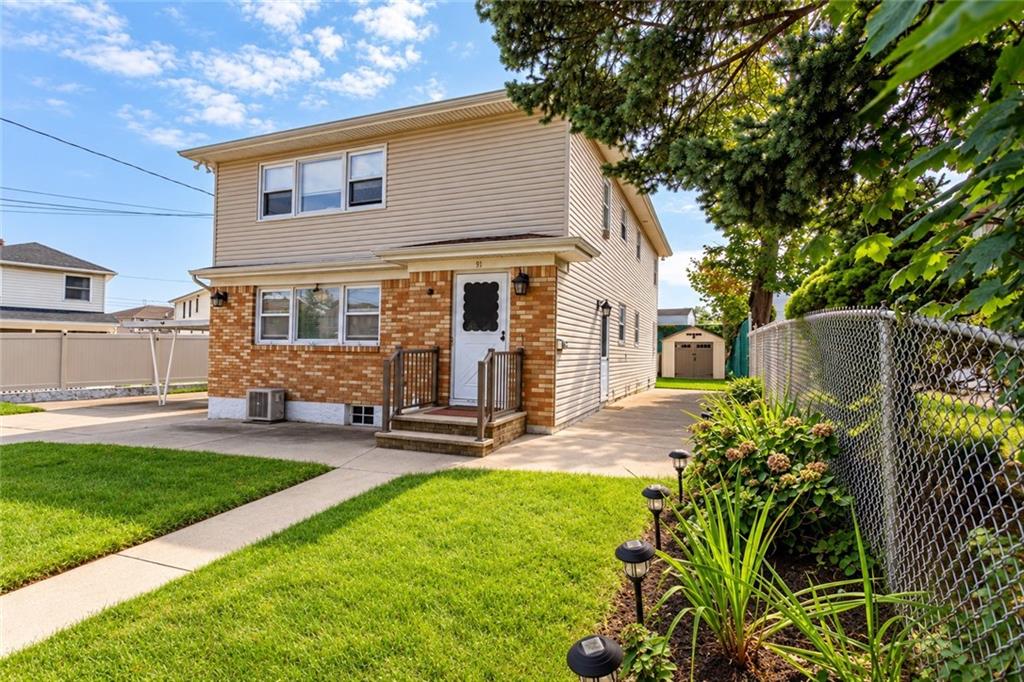 Photo of 94 Cedar Avenue, Staten Island, NY 10305 (MLS # 504778)