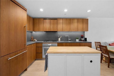 Homes For Sale - 575 4th Avenue #3K<br/> Brooklyn, NY 11215