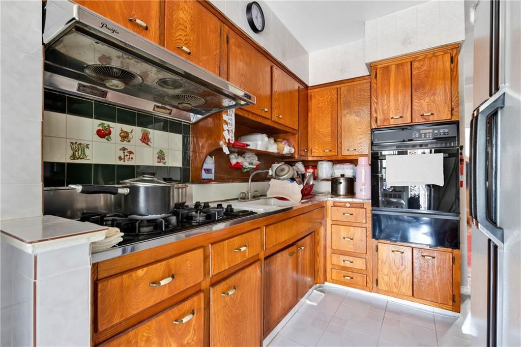 Photo of 1514 98th Street, Brooklyn, NY 11236 (MLS # 497553)