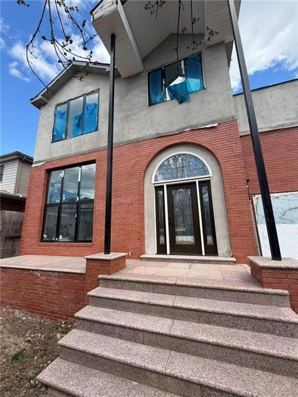 Photo of 25 Grasmere Avenue, Staten Island, NY 10304 (MLS # 500233)