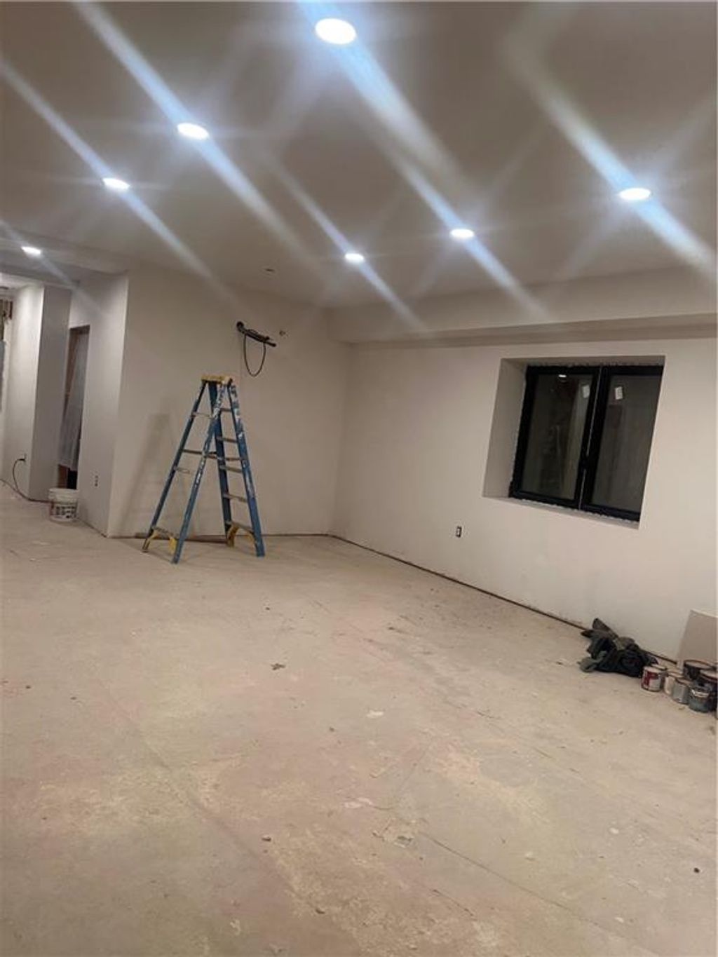 Photo of 25 Grasmere Avenue, Staten Island, NY 10304 (MLS # 500233)