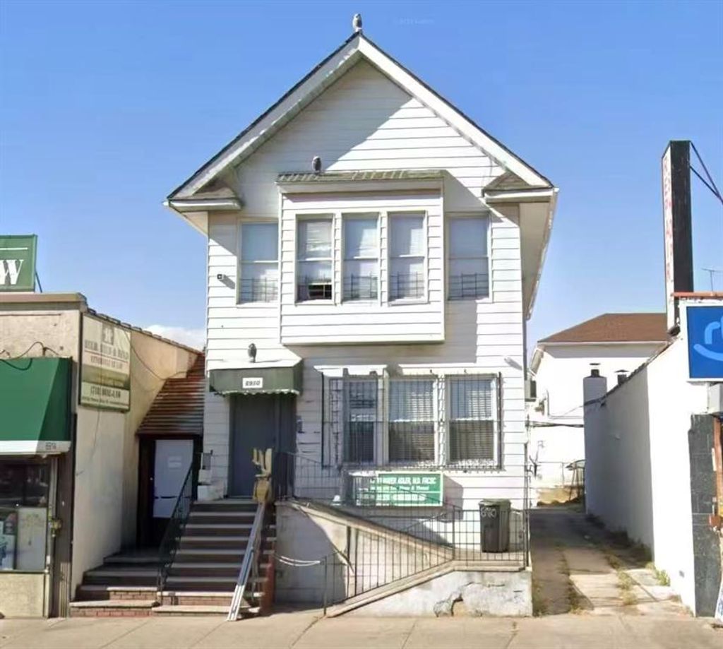 Photo of 6910 Bay Parkway, Brooklyn, NY 11204 (MLS # 497992)