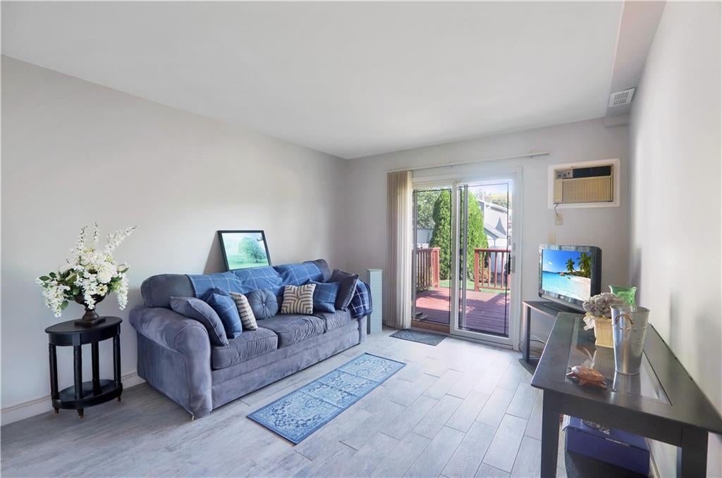 Photo of 141 Delaware Avenue, Staten Island, NY 10304 (MLS # 505140)