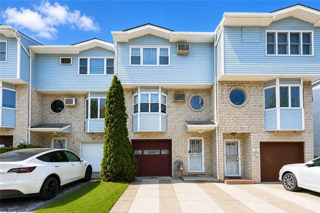 Photo of 54 Rupert Avenue, Staten Island, NY 10314 (MLS # 501293)