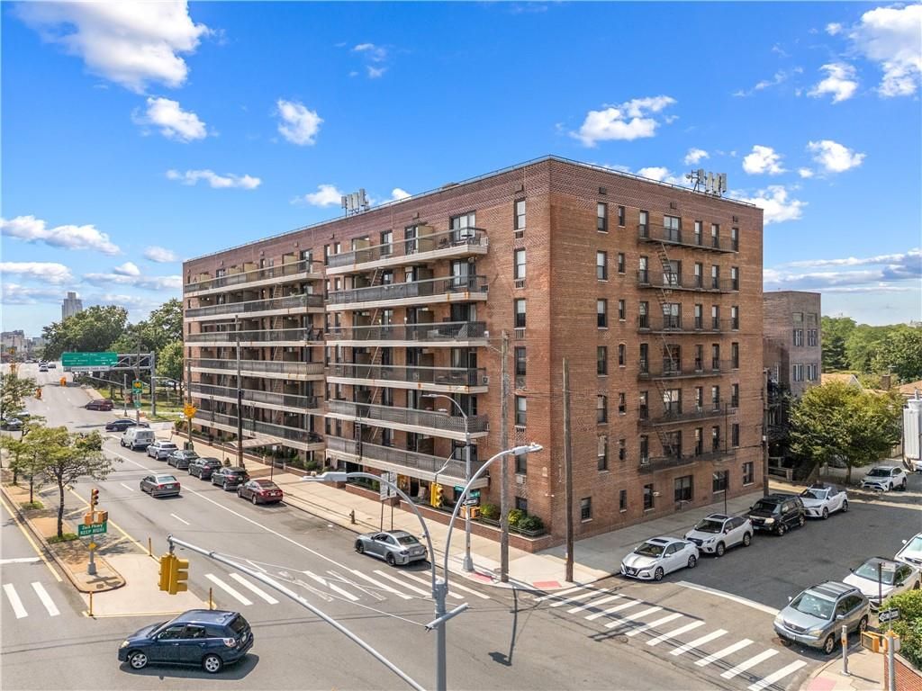 Photo of 2121 Shore Parkway #7L, Brooklyn, NY 11214 (MLS # 497947)