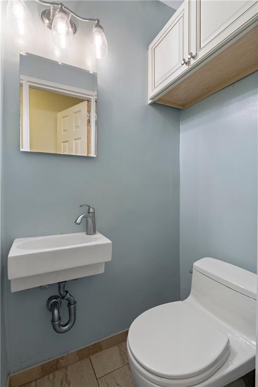 2472 Stuart Street, Brooklyn, New York image 15