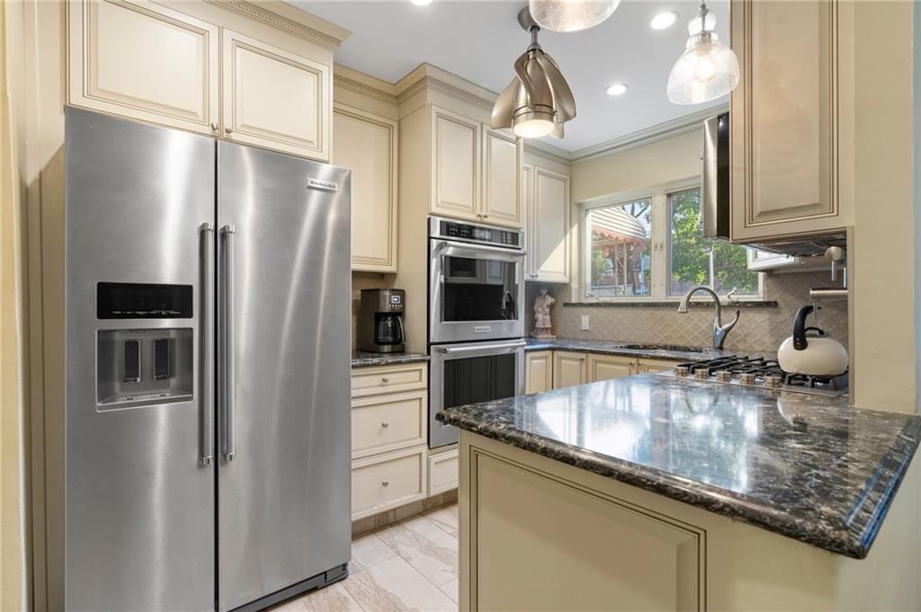 2472 Stuart Street, Brooklyn, New York image 13