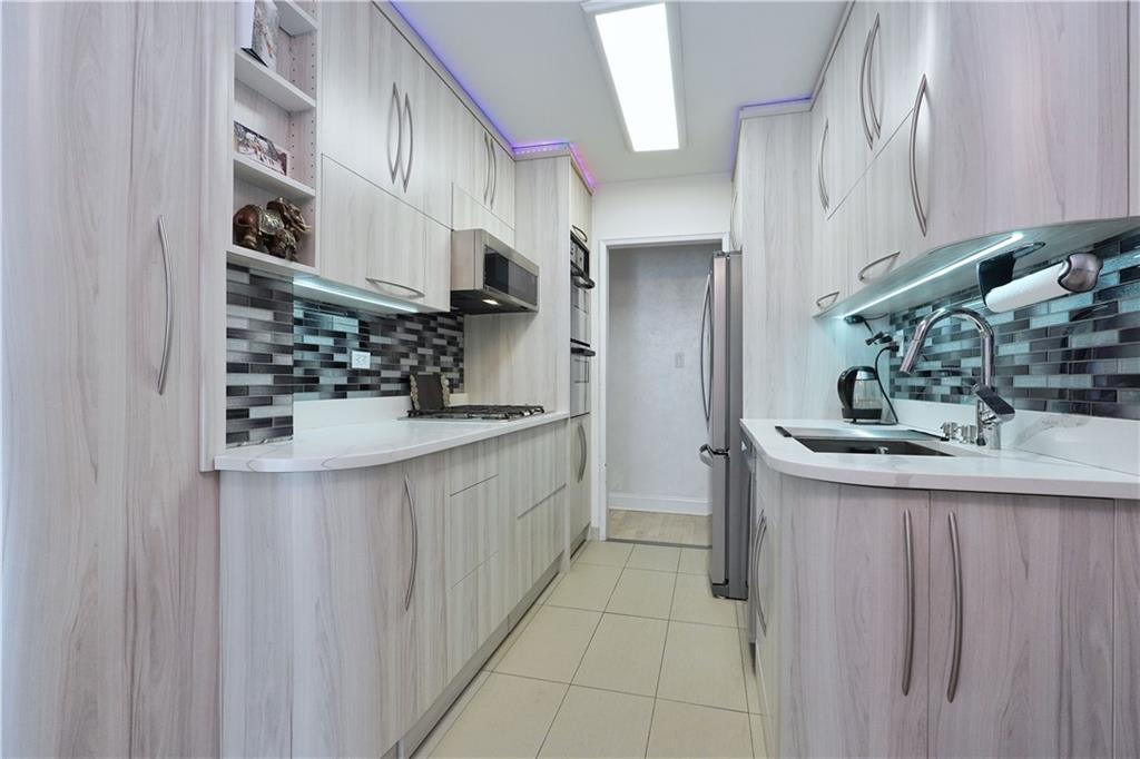 2711 Avenue X #2F, Brooklyn, New York image 17
