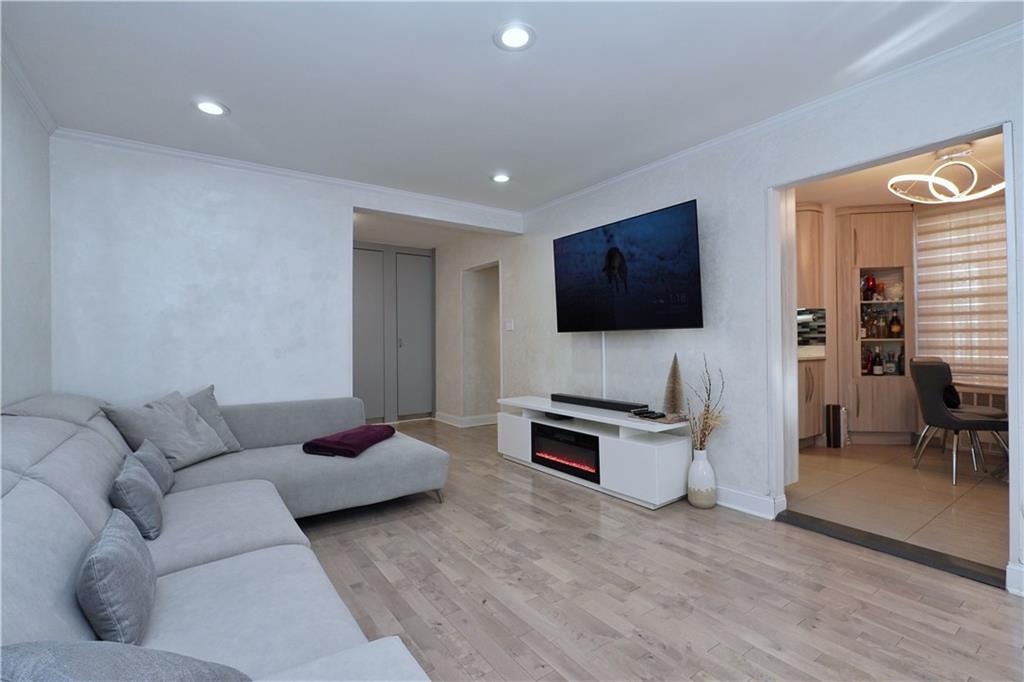 2711 Avenue X #2F, Brooklyn, New York image 9